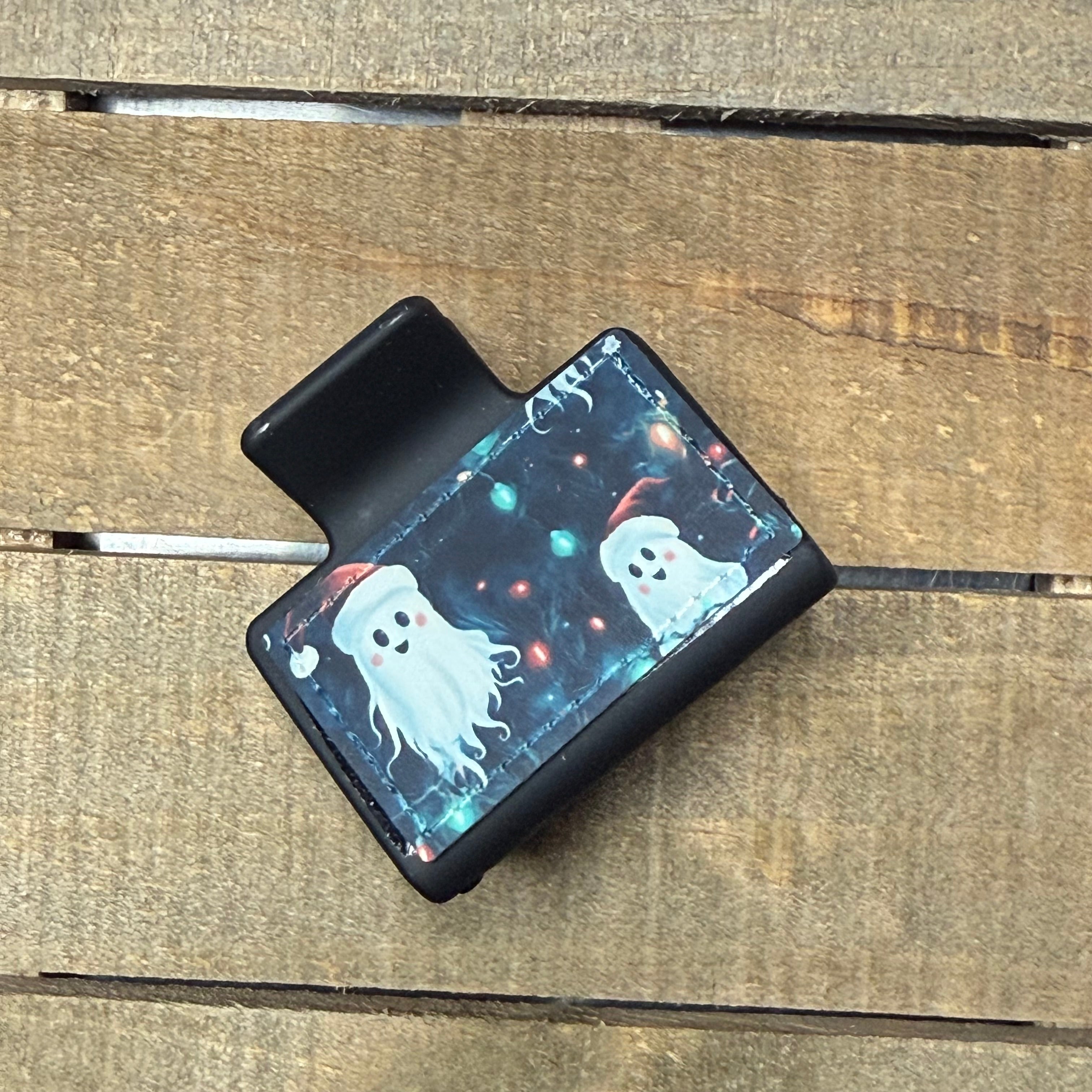 Ghost Santa Hair Claw Clip – Cute, Festive & Spooky-Fun