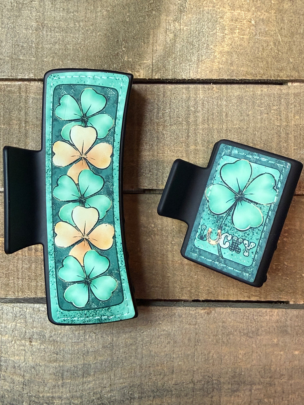 St. Patrick’s Day Shamrock Hair Claw Clip – Green & Gold Clover Design